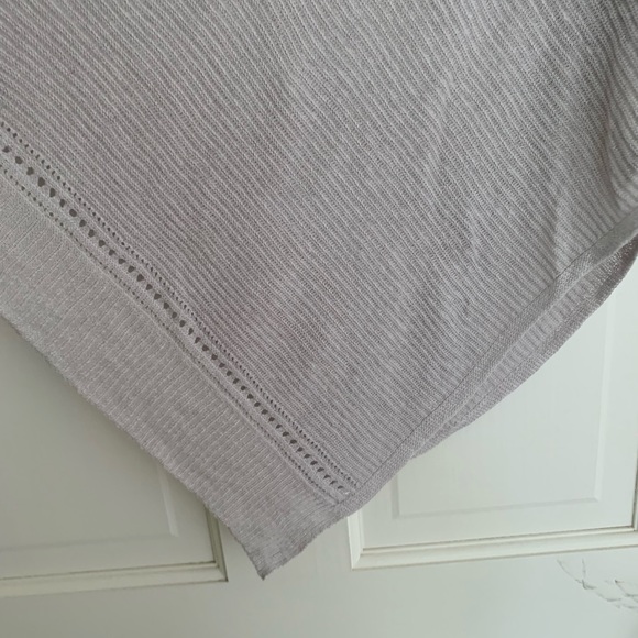 Linen cape - Picture 3 of 3